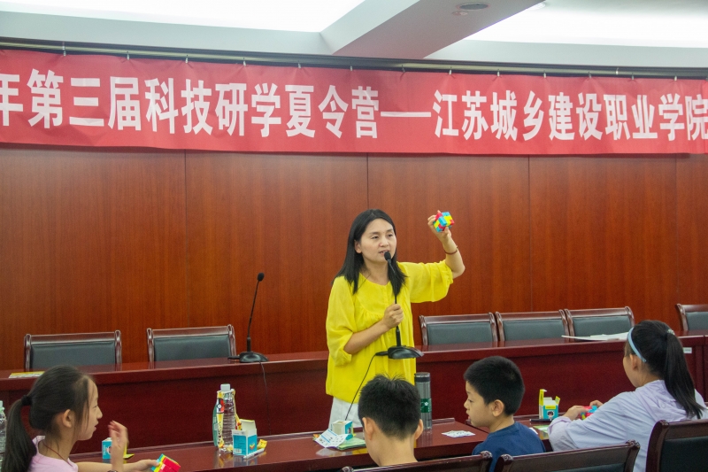 IMG_9805.jpg IMG_9805.jpg